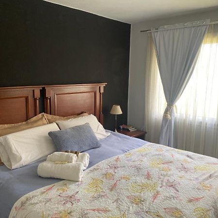 Casa 6 A Malibu 3Km Del Aeropuerto Podes Dejar Tu Auto Villa Allende Bagian luar foto