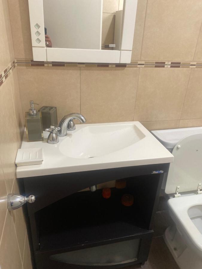 Casa 6 A Malibu 3Km Del Aeropuerto Podes Dejar Tu Auto Villa Allende Bagian luar foto