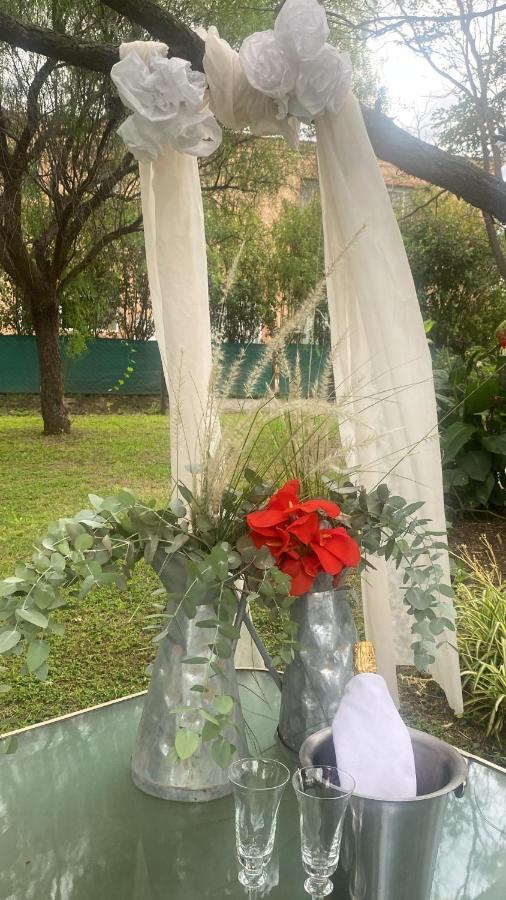 Casa 6 A Malibu 3Km Del Aeropuerto Podes Dejar Tu Auto Villa Allende Bagian luar foto
