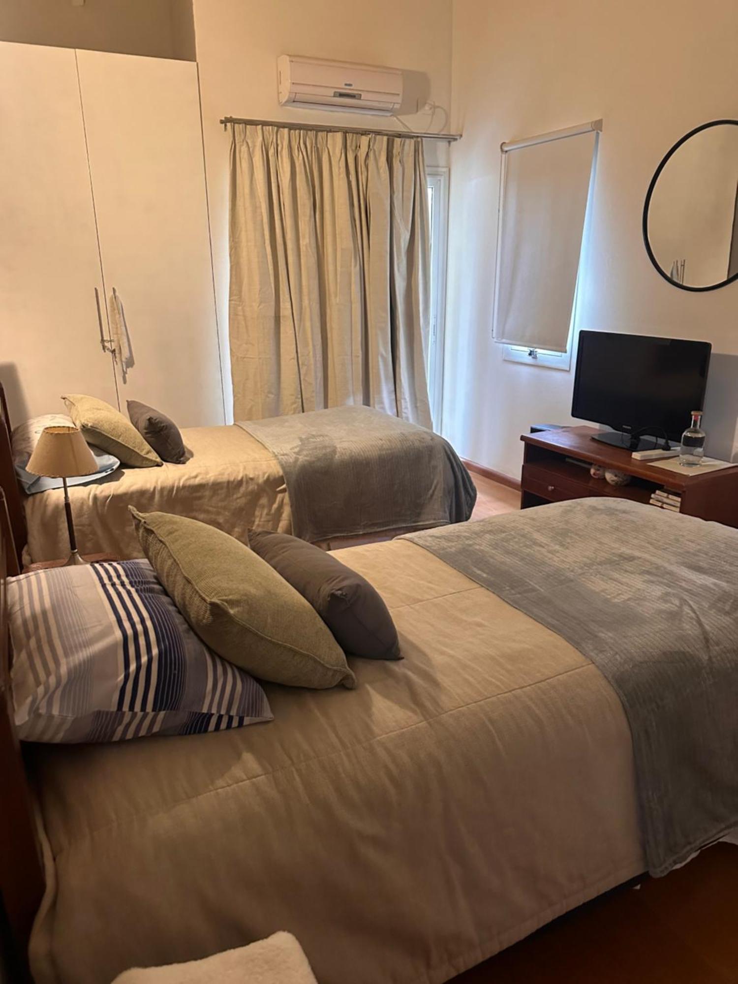Casa 6 A Malibu 3Km Del Aeropuerto Podes Dejar Tu Auto Villa Allende Bagian luar foto